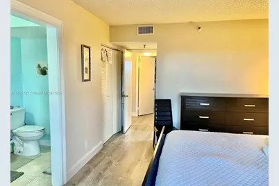 9235 SW 8th Street #507, Boca Raton, FL 33428 - Photo 6