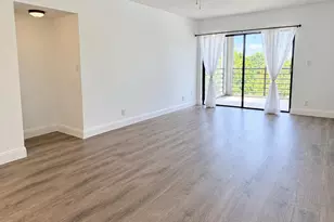 9235 SW 8th St, Boca Raton, FL 33428 - Photo 4
