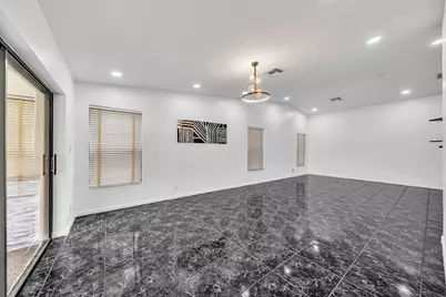 303 NW 105th Terrace, Coral Springs, FL 33071 - Photo 12