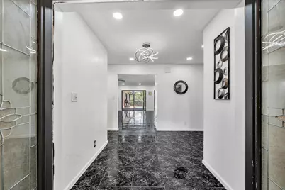 303 NW 105th Terrace, Coral Springs, FL 33071 - Photo 10