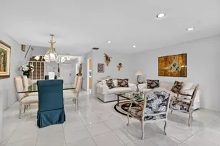 8045 Eastlake Dr, Boca Raton, FL 33433 - Photo 10