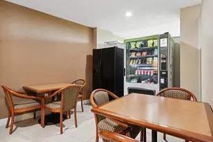 3000 N Ocean Dr, Singer Island, FL 33404 - Photo 24