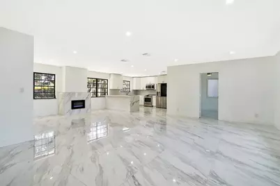 4190 SW 4th Street, Plantation, FL 33317 - Photo 10