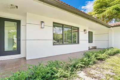4190 SW 4th Street, Plantation, FL 33317 - Photo 4