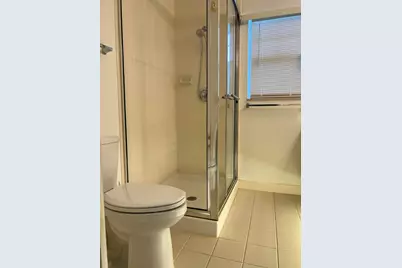 36 Danbury Court #B, Royal Palm Beach, FL 33411 - Photo 18