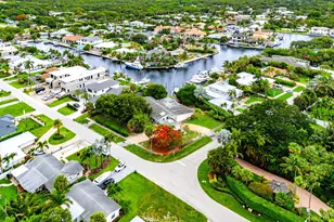 12019 N Edgewater Dr, West Palm Beach, FL 33410 - Photo 14