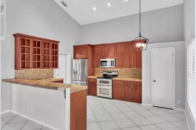 22492 Middletown Drive, Boca Raton, FL 33428 - Photo 38