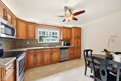 1975 SE 3rd Street #203, Deerfield Beach, FL 33441 - Photo 8