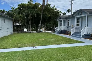 17 Detroit St, Lake Worth, FL 33461 - Photo 8