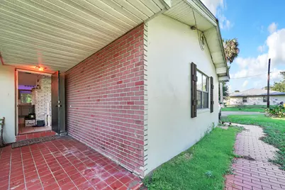 1031 SW 24th Avenue, Okeechobee, FL 34974 - Photo 8