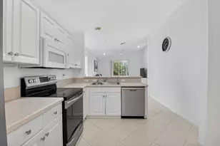 5304 Wycombe Ave, Boynton Beach, FL 33437 - Photo 10