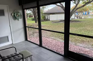 7233 Ashmont Cir, Tamarac, FL 33321 - Photo 20