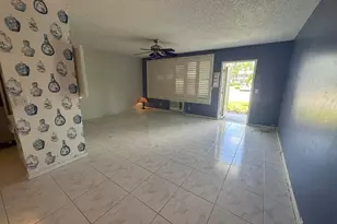81 Farnham D, Deerfield Beach, FL 33442 - Photo 8