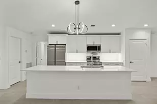 5315 NW Nail Ct, Port Saint Lucie, FL 34986 - Photo 10