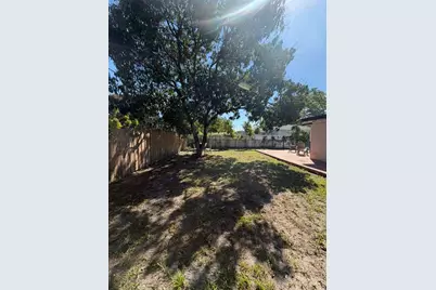 325 NW 135th Street, North Miami, FL 33168 - Photo 18