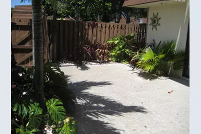 3900 SE County Line Road #24d, Tequesta, FL 33469 - Photo 12