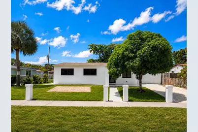 235 SW 21st Way, Fort Lauderdale, FL 33312 - Photo 4