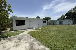 235 SW 21st Way, Fort Lauderdale, FL 33312 - Photo 16