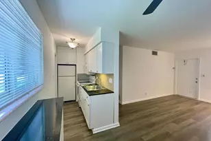 1704 NE 9th St, Fort Lauderdale, FL 33304 - Photo 4