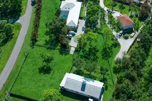 3401 SW Holly Ln, Palm City, FL 34990 - Photo 2