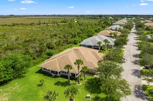 1802 E Sanderling Ln, Fort Pierce, FL 34982 - Photo 48