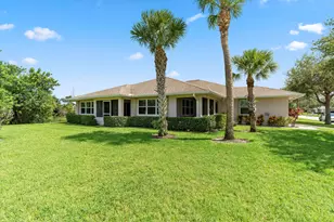 1802 E Sanderling Ln, Fort Pierce, FL 34982 - Photo 10