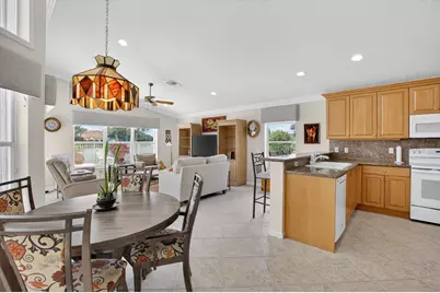13461 Barcelona Lake Circle, Delray Beach, FL 33446 - Photo 38