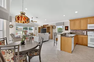 13461 Barcelona Lake Cir, Delray Beach, FL 33446 - Photo 38