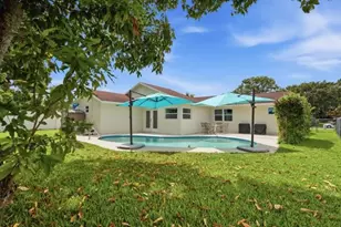140 Bilbao St, Royal Palm Beach, FL 33411 - Photo 34