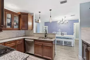 140 Bilbao St, Royal Palm Beach, FL 33411 - Photo 14