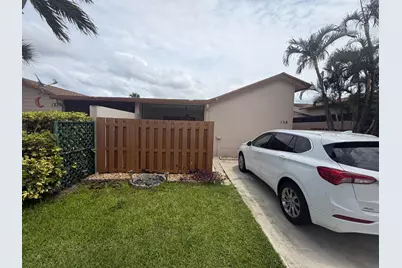 2400 SW 19th Avenue #128, Boynton Beach, FL 33426 - Photo 2