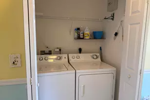 616 Clearwater Park Rd, West Palm Beach, FL 33401 - Photo 26