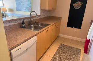 616 Clearwater Park Rd, West Palm Beach, FL 33401 - Photo 16