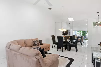 18 Sausalito Drive, Boynton Beach, FL 33436 - Photo 8