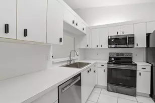 18 Sausalito Dr, Boynton Beach, FL 33436 - Photo 10