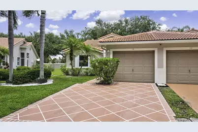 18 Sausalito Drive, Boynton Beach, FL 33436 - Photo 2