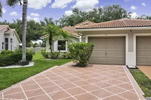 18 Sausalito Dr, Boynton Beach, FL 33436 - Photo 2