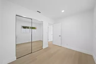631 NE 56th Ct, Fort Lauderdale, FL 33334 - Photo 24
