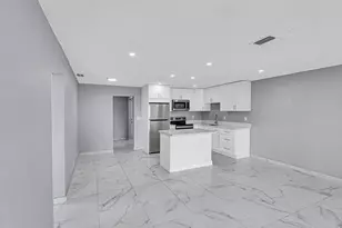 4681-4685 SW 43rd Terrace, Fort Lauderdale, FL 33314 - Photo 12