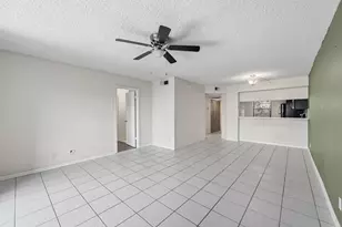 10501 W Broward Blvd, Plantation, FL 33324 - Photo 6