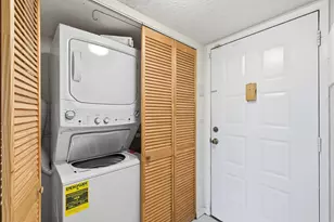 10501 W Broward Blvd, Plantation, FL 33324 - Photo 12