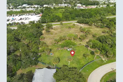 1130 SW 3rd Ct Court SW, Vero Beach, FL 32962 - Photo 12
