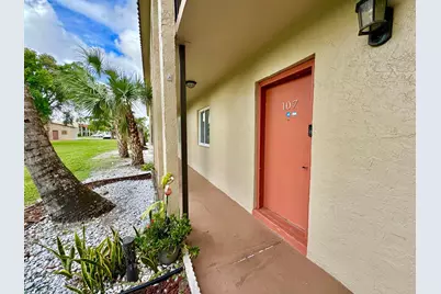 6074 Forest Hill Boulevard #107, West Palm Beach, FL 33415 - Photo 18