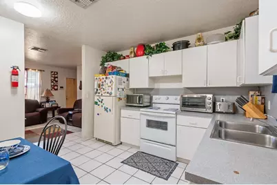 617 NW 15th Avenue, Pompano Beach, FL 33069 - Photo 8