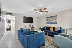 181 Piedmont D, Delray Beach, FL 33484 - Photo 4