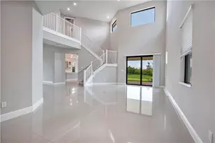 12135 E Baypoint Cir, Parkland, FL 33076 - Photo 8