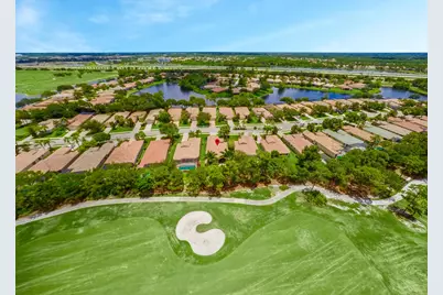 8901 Champions Way, Port Saint Lucie, FL 34986 - Photo 2