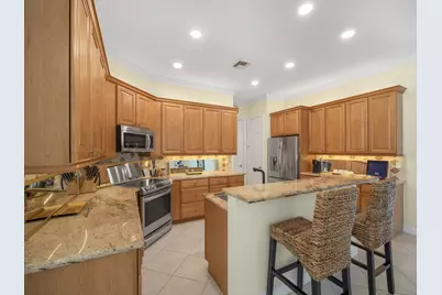 8901 Champions Way, Port Saint Lucie, FL 34986 - Photo 8