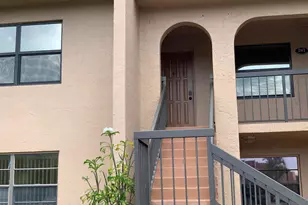 125 Lake Nancy Dr, West Palm Beach, FL 33411 - Photo 2