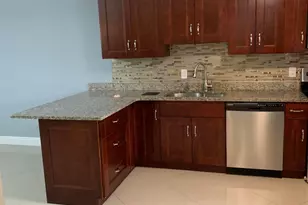 125 Lake Nancy Dr, West Palm Beach, FL 33411 - Photo 6
